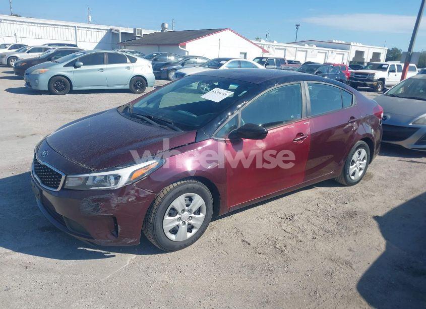 Photo 2 of 2018 Kia Forte LX (VIN 3KPFK4A73JE177030)