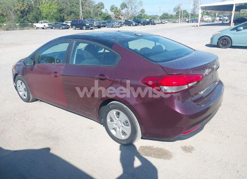 Photo 3 of 2018 Kia Forte LX (VIN 3KPFK4A73JE177030)