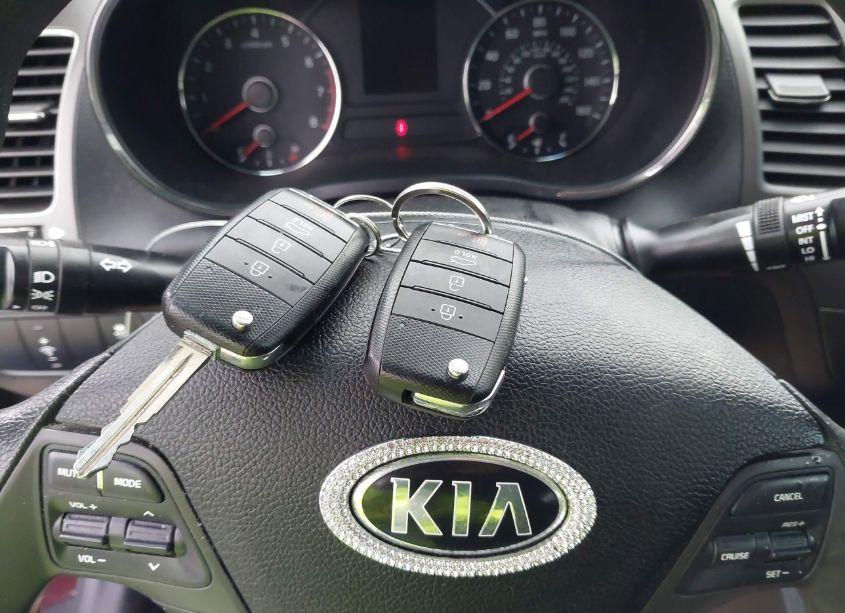 Photo 11 of 2018 Kia Forte LX (VIN 3KPFK4A73JE199464)