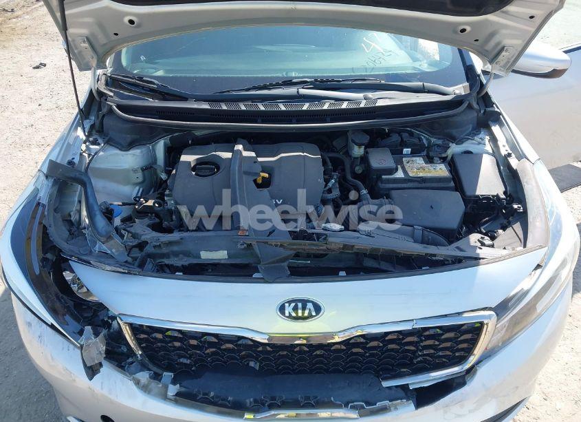 Photo 10 of 2018 Kia Forte LX (VIN 3KPFK4A73JE239090)