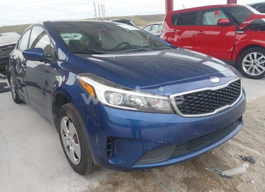 2018 Kia Forte LX (VIN 3KPFK4A73JE257010) main photo