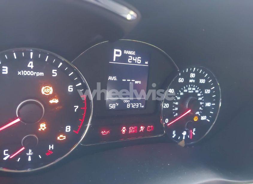 Photo 7 of 2018 Kia Forte LX (VIN 3KPFK4A73JE257010)