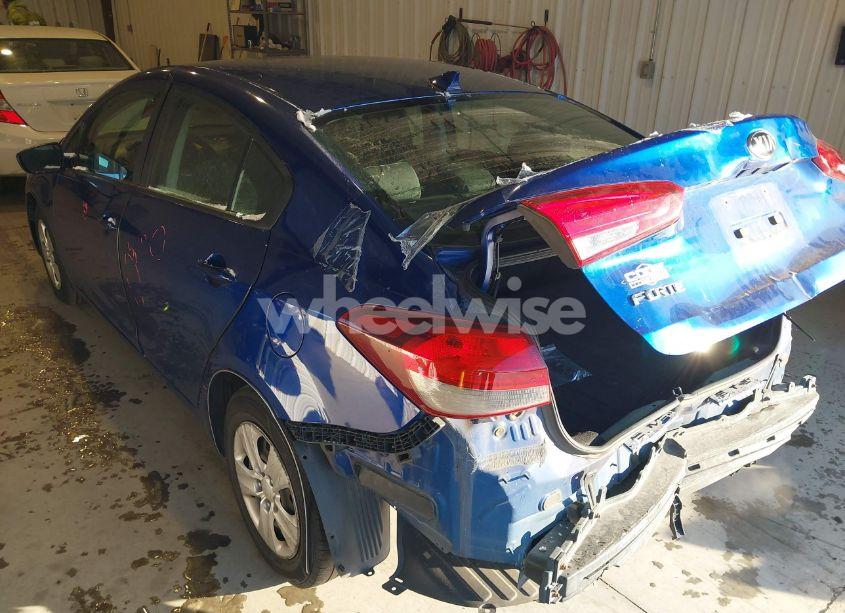 Photo 3 of 2017 Kia Forte LX (VIN 3KPFK4A74HE010637)