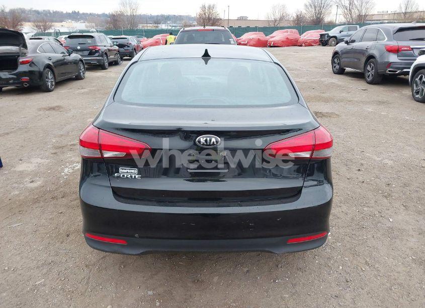 Photo 17 of 2017 Kia Forte LX (VIN 3KPFK4A74HE014946)