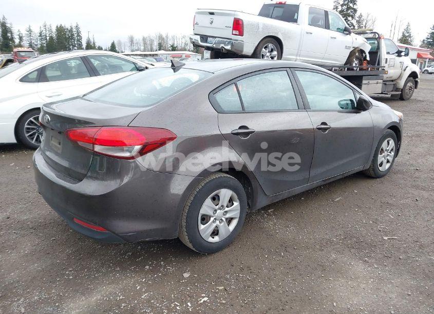 Photo 4 of 2017 Kia Forte LX (VIN 3KPFK4A74HE018334)