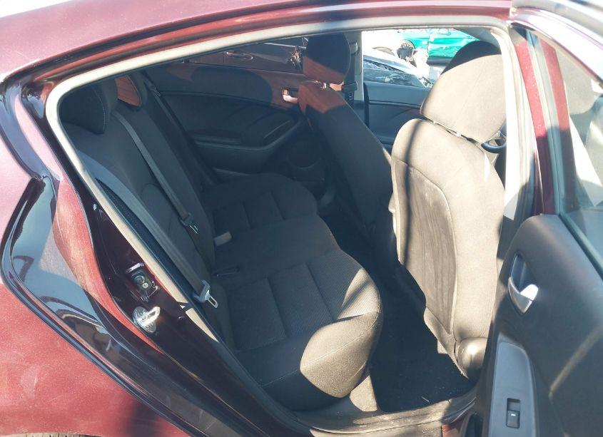 Photo 8 of 2017 Kia Forte LX (VIN 3KPFK4A74HE027034)