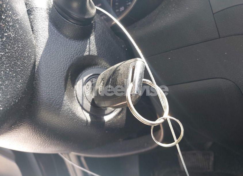 Photo 11 of 2017 Kia Forte LX (VIN 3KPFK4A74HE032072)