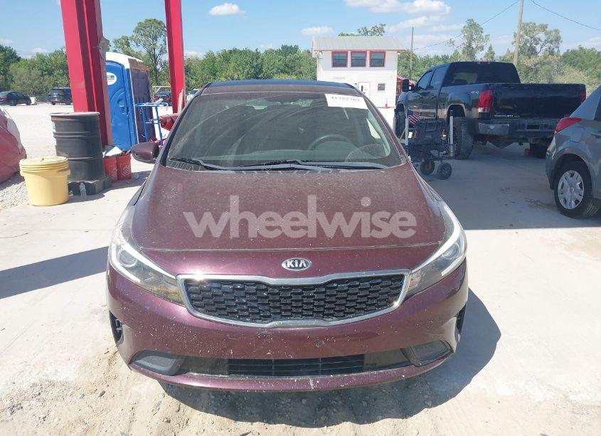 Photo 12 of 2017 Kia Forte LX (VIN 3KPFK4A74HE032072)