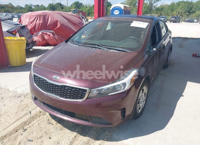 Photo 2 of 2017 Kia Forte LX (VIN 3KPFK4A74HE032072)