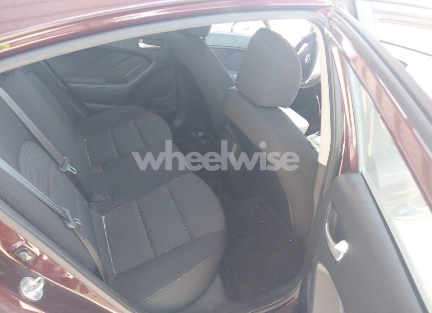 Photo 8 of 2017 Kia Forte LX (VIN 3KPFK4A74HE032072)