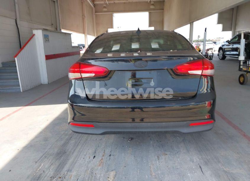 Photo 16 of 2017 Kia Forte LX (VIN 3KPFK4A74HE036218)