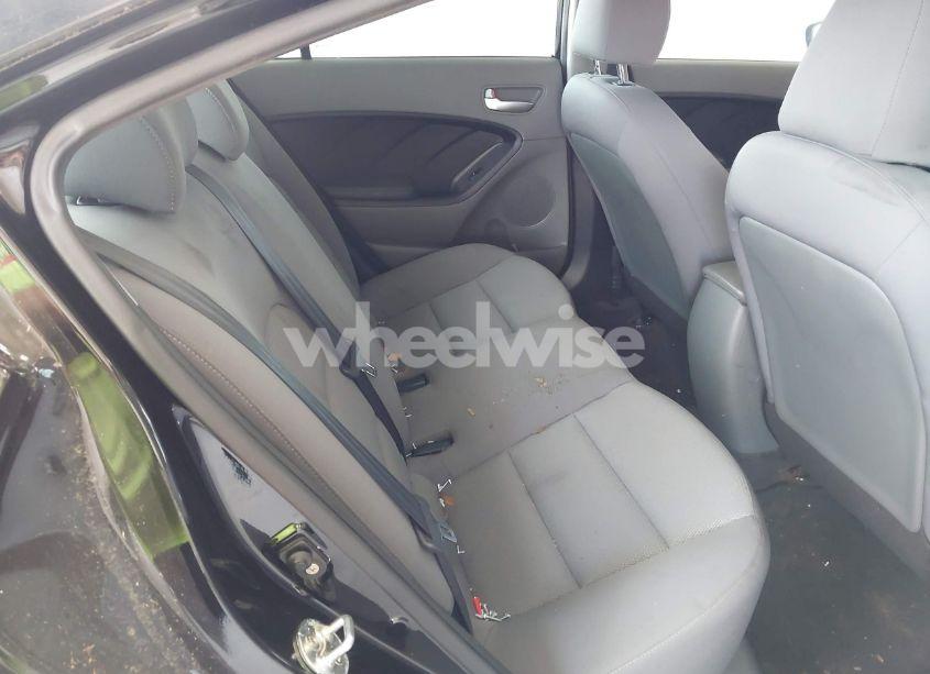 Photo 8 of 2017 Kia Forte LX (VIN 3KPFK4A74HE036218)