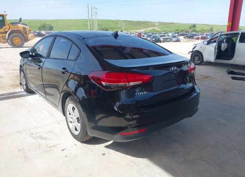 Photo 3 of 2017 Kia Forte LX (VIN 3KPFK4A74HE042357)
