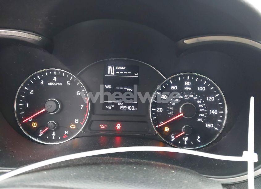 Photo 7 of 2017 Kia Forte LX (VIN 3KPFK4A74HE065959)