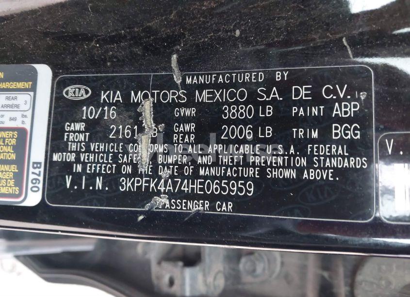 Photo 9 of 2017 Kia Forte LX (VIN 3KPFK4A74HE065959)