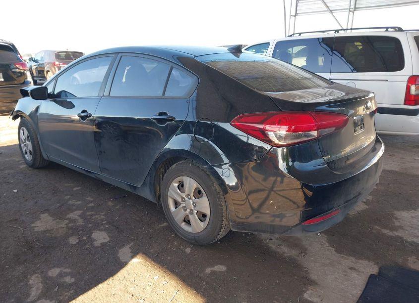 Photo 3 of 2017 Kia Forte LX (VIN 3KPFK4A74HE075567)