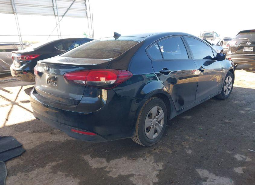 Photo 4 of 2017 Kia Forte LX (VIN 3KPFK4A74HE075567)