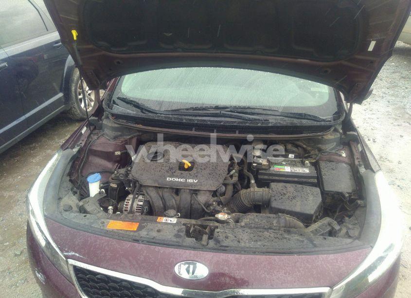 Photo 10 of 2017 Kia Forte LX (VIN 3KPFK4A74HE084737)