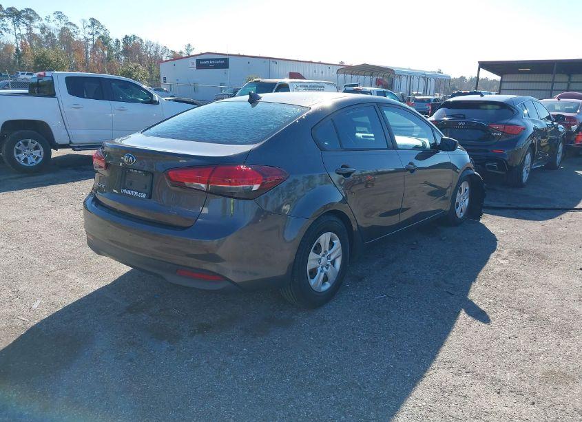 Photo 4 of 2017 Kia Forte LX (VIN 3KPFK4A74HE091168)