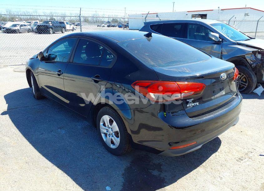 Photo 3 of 2017 Kia Forte LX (VIN 3KPFK4A74HE102346)