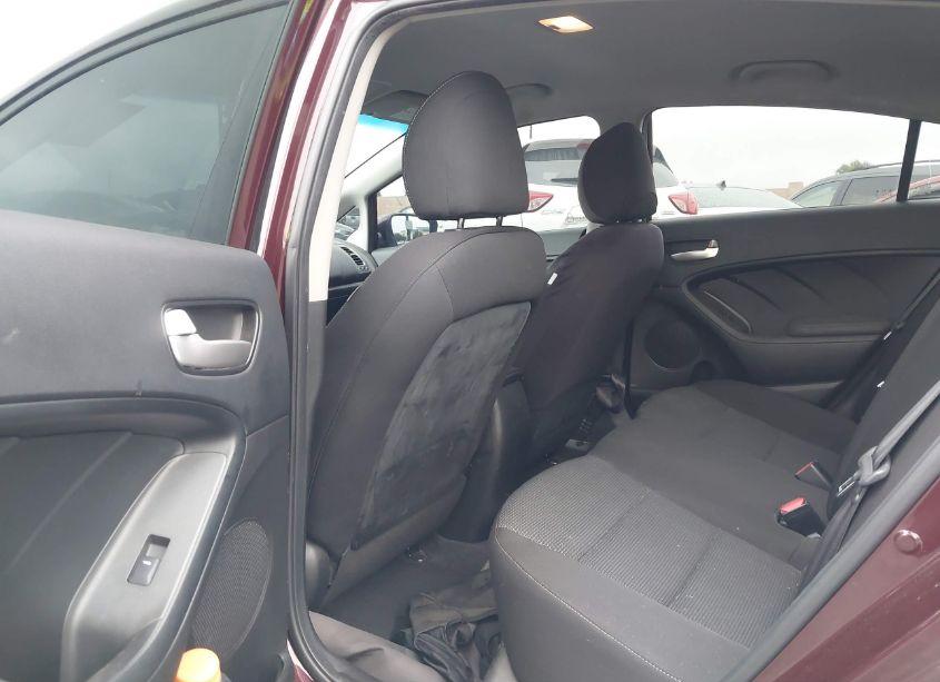 Photo 8 of 2017 Kia Forte LX (VIN 3KPFK4A74HE126002)