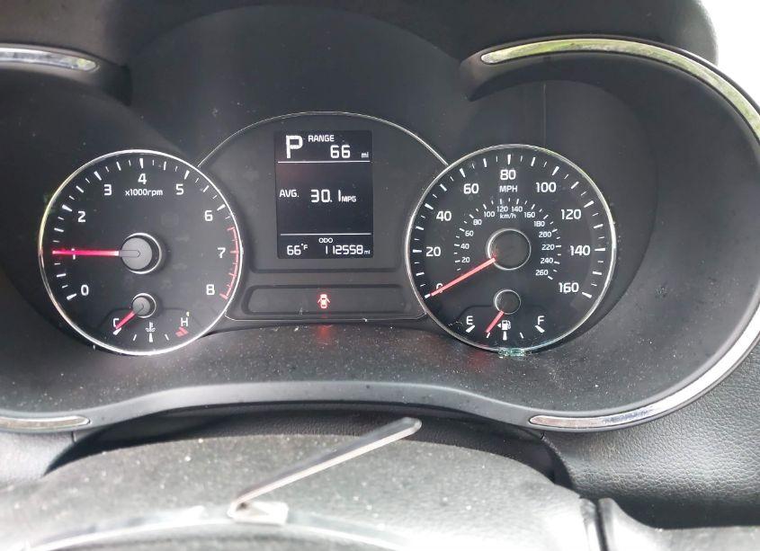 Photo 7 of 2018 Kia Forte LX (VIN 3KPFK4A74JE218409)