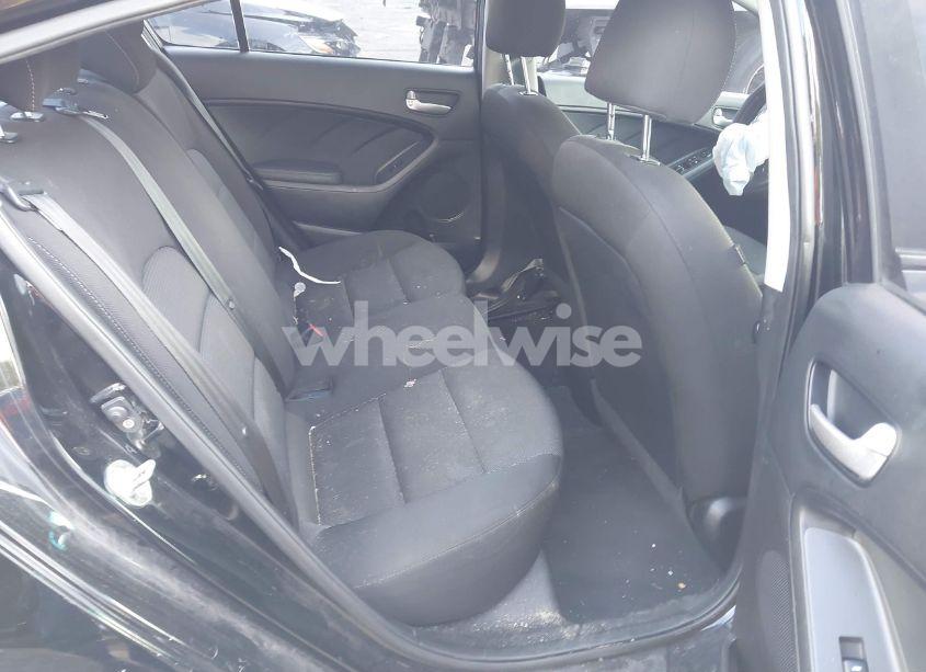 Photo 8 of 2018 Kia Forte LX (VIN 3KPFK4A74JE230690)