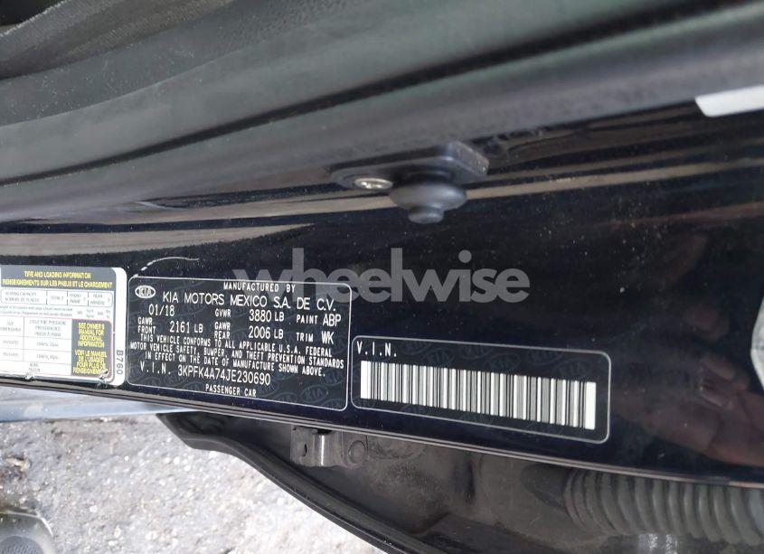 Photo 9 of 2018 Kia Forte LX (VIN 3KPFK4A74JE230690)