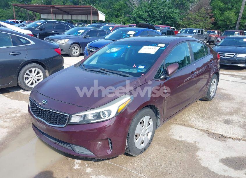 Photo 2 of 2017 Kia Forte LX (VIN 3KPFK4A75HE016494)