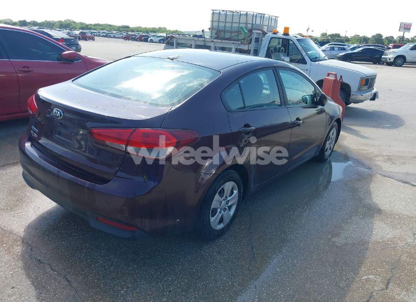Photo 4 of 2017 Kia Forte LX (VIN 3KPFK4A75HE016494)