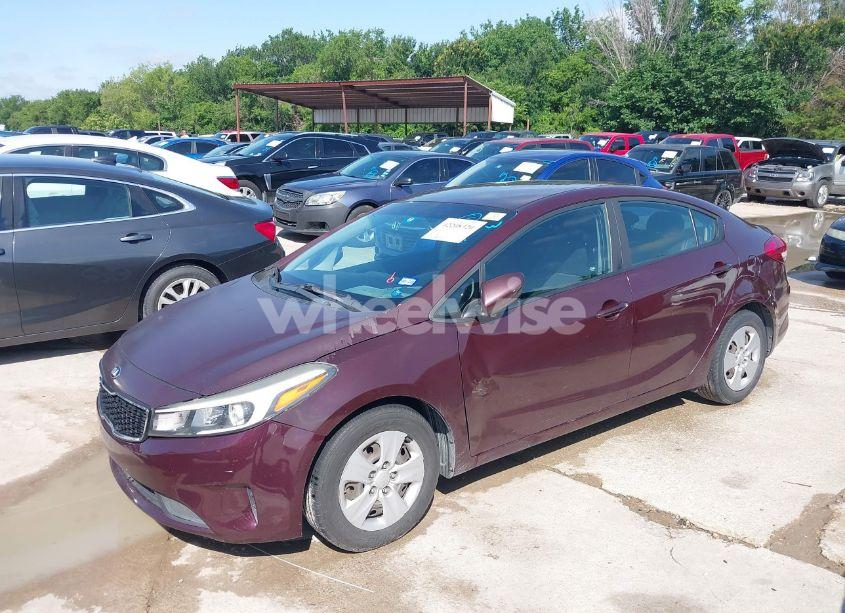 Photo 6 of 2017 Kia Forte LX (VIN 3KPFK4A75HE016494)