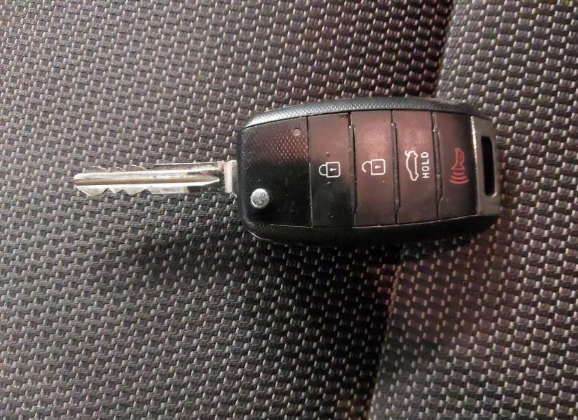 Photo 11 of 2017 Kia Forte LX (VIN 3KPFK4A75HE037054)