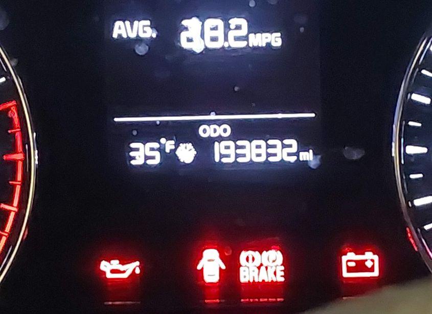 Photo 15 of 2017 Kia Forte LX (VIN 3KPFK4A75HE037054)