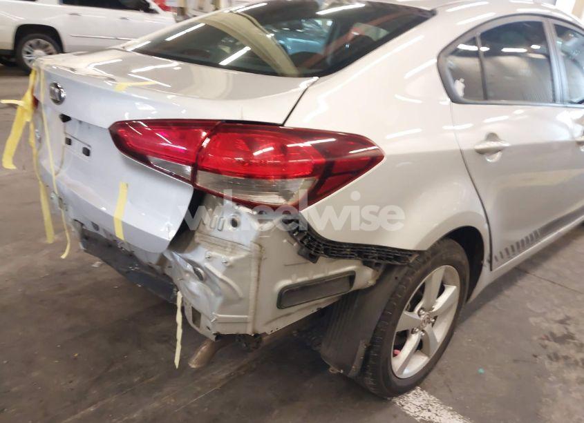 Photo 22 of 2017 Kia Forte LX (VIN 3KPFK4A75HE048345)