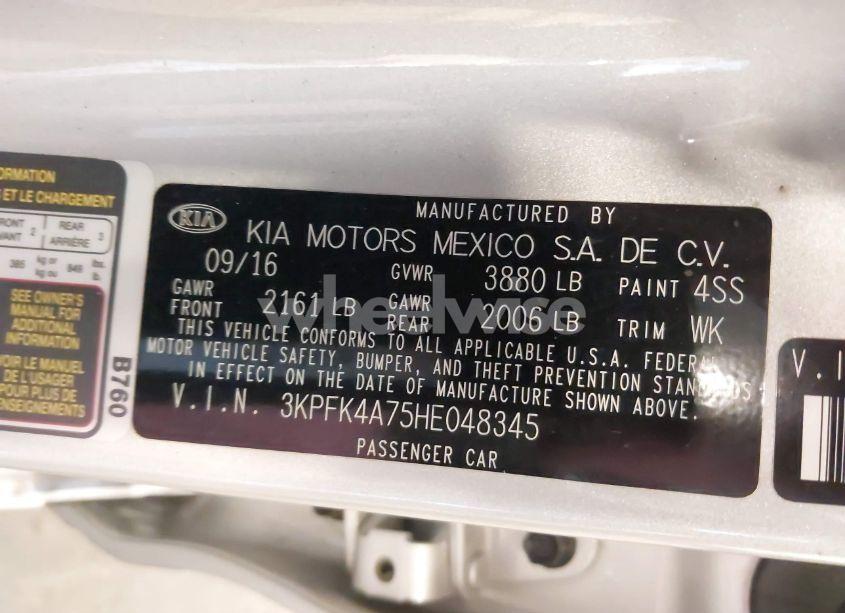 Photo 9 of 2017 Kia Forte LX (VIN 3KPFK4A75HE048345)