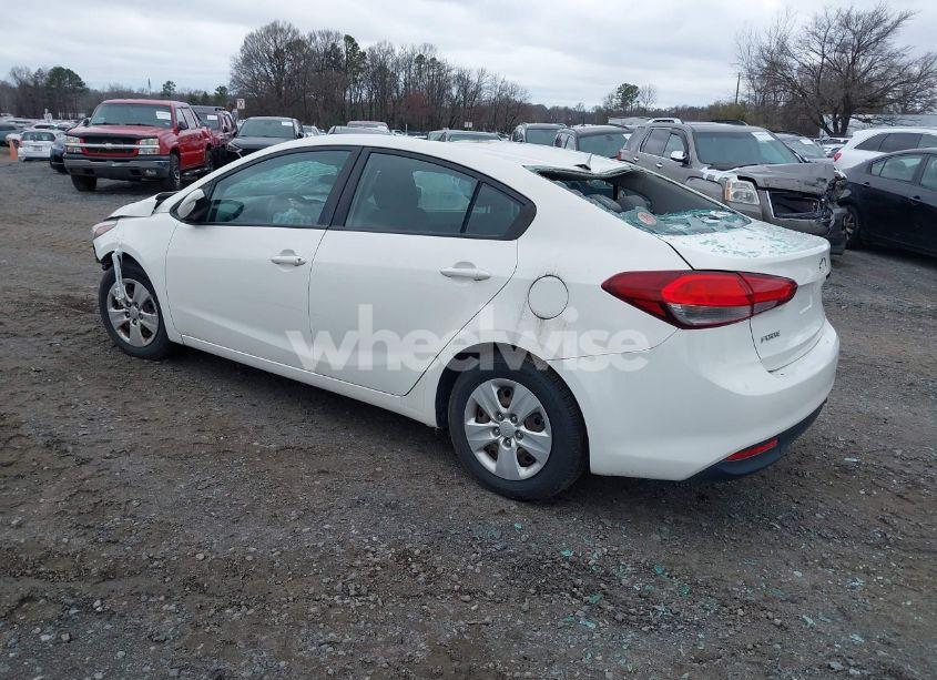 Photo 3 of 2017 Kia Forte LX (VIN 3KPFK4A75HE048376)
