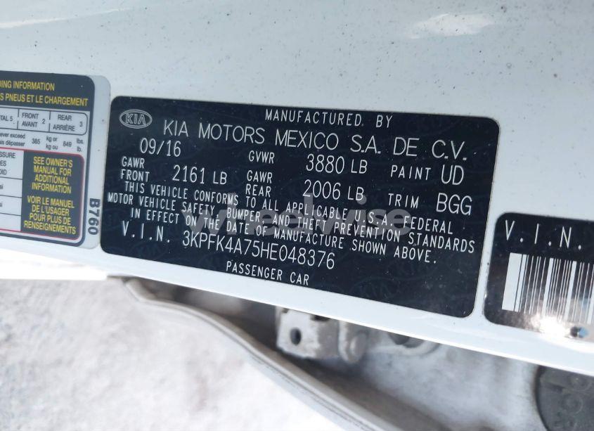 Photo 9 of 2017 Kia Forte LX (VIN 3KPFK4A75HE048376)