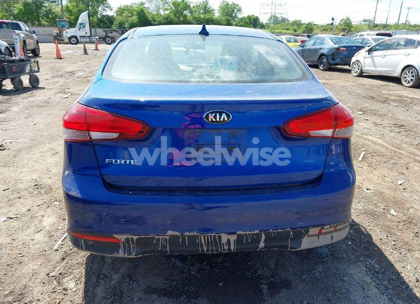 Photo 16 of 2017 Kia Forte LX (VIN 3KPFK4A75HE063735)