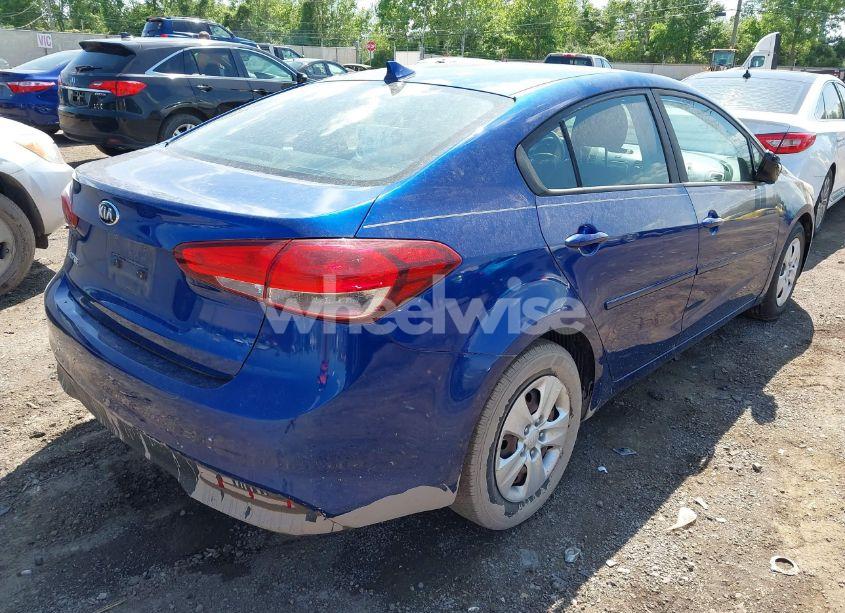 Photo 4 of 2017 Kia Forte LX (VIN 3KPFK4A75HE063735)