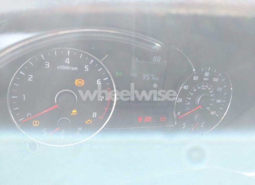 Photo 7 of 2017 Kia Forte LX (VIN 3KPFK4A75HE068286)