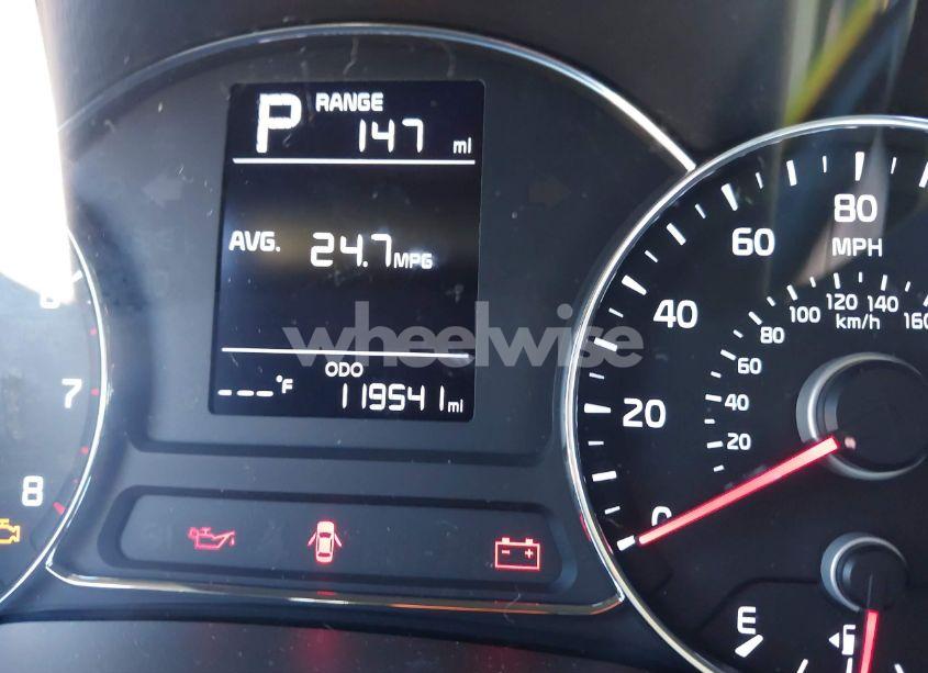 Photo 15 of 2017 Kia Forte LX (VIN 3KPFK4A75HE092006)