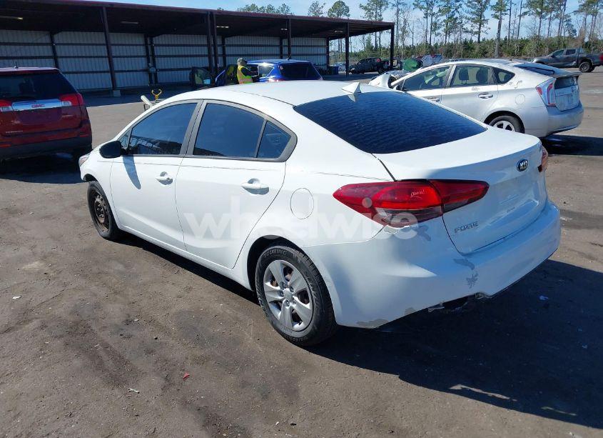 Photo 3 of 2017 Kia Forte LX (VIN 3KPFK4A75HE092006)