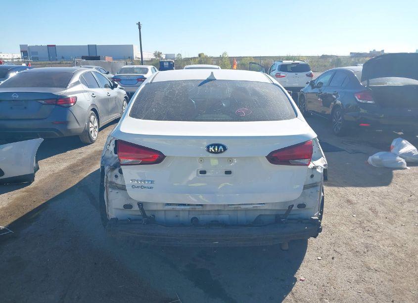 Photo 17 of 2017 Kia Forte LX (VIN 3KPFK4A75HE142631)