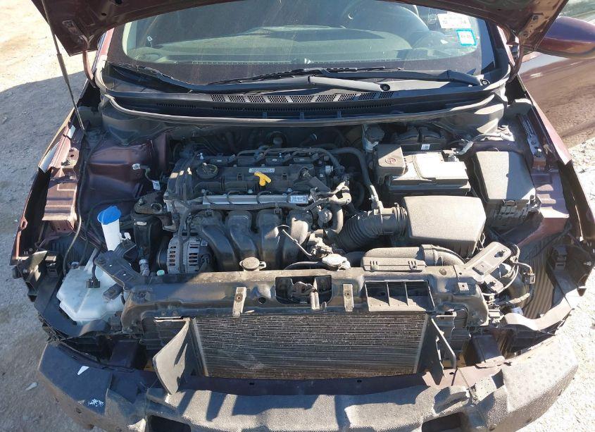 Photo 10 of 2018 Kia Forte LX (VIN 3KPFK4A75JE167504)