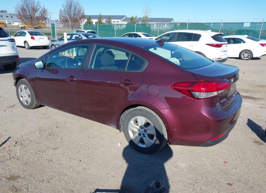 Photo 3 of 2018 Kia Forte LX (VIN 3KPFK4A75JE167504)