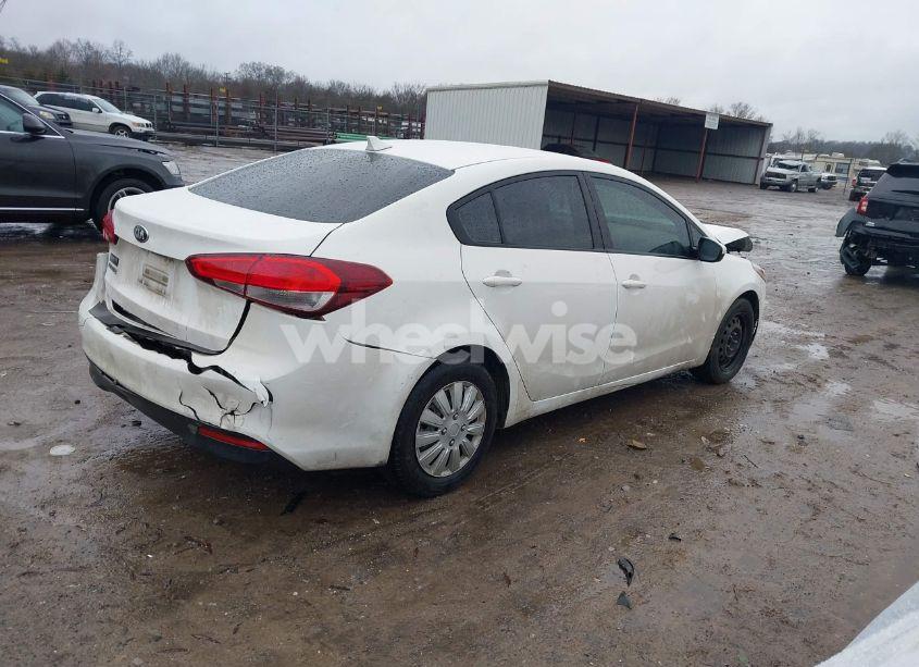 Photo 4 of 2017 Kia Forte LX (VIN 3KPFK4A76HE016553)