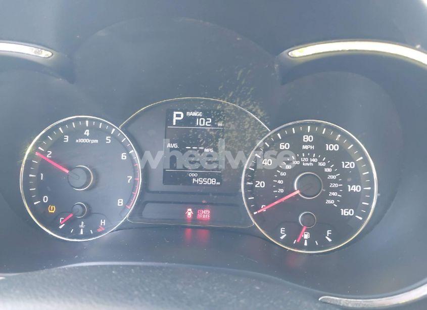 Photo 7 of 2017 Kia Forte LX (VIN 3KPFK4A76HE044305)