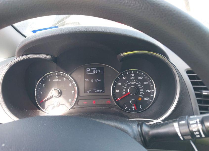 Photo 15 of 2017 Kia Forte LX (VIN 3KPFK4A76HE050914)