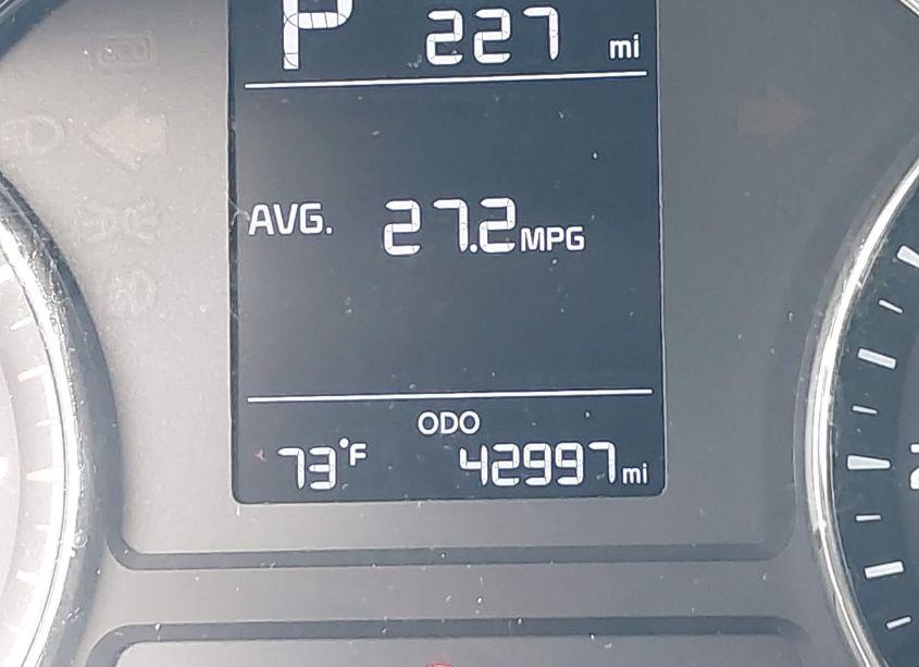 Photo 7 of 2017 Kia Forte LX (VIN 3KPFK4A76HE050914)