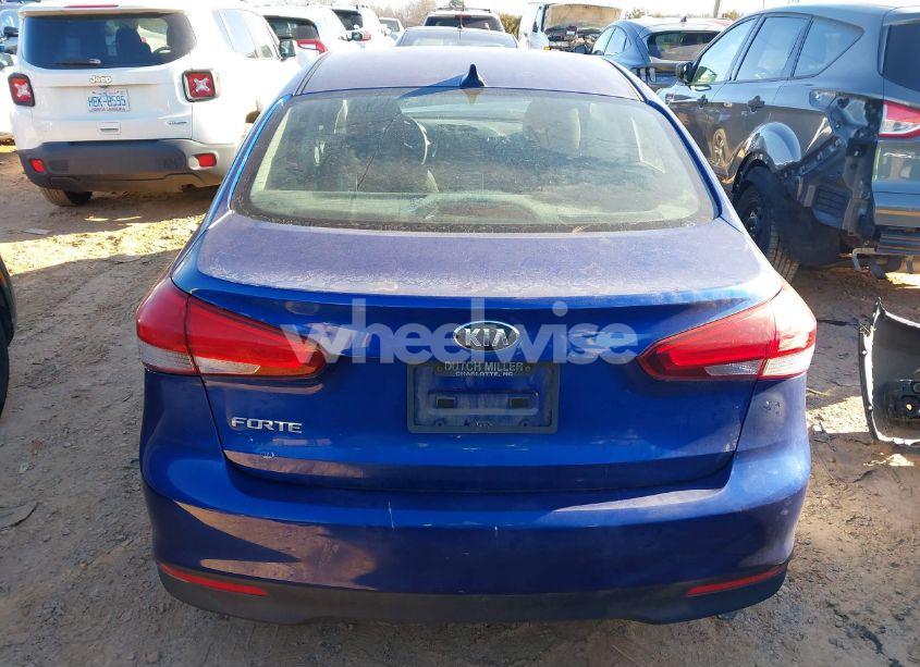 Photo 16 of 2017 Kia Forte LX (VIN 3KPFK4A76HE052419)